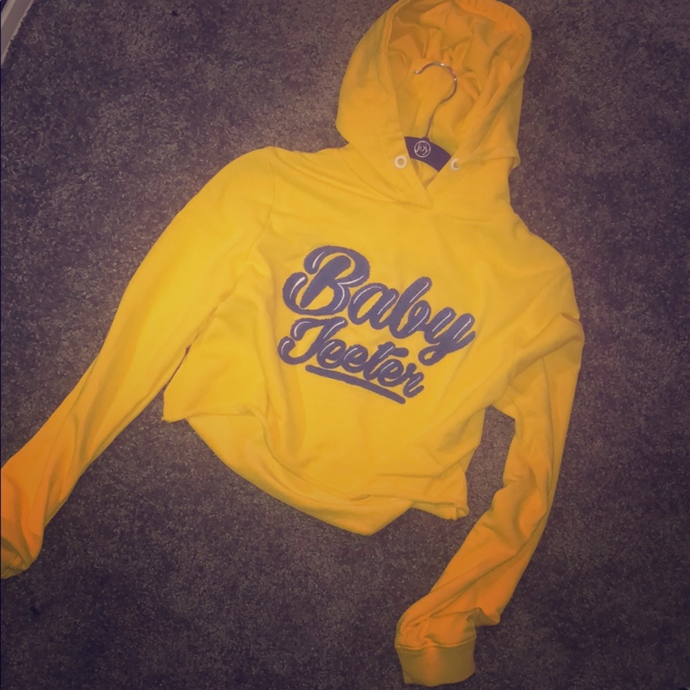Baby Jeeter cropped hoodie, worn once, like new.